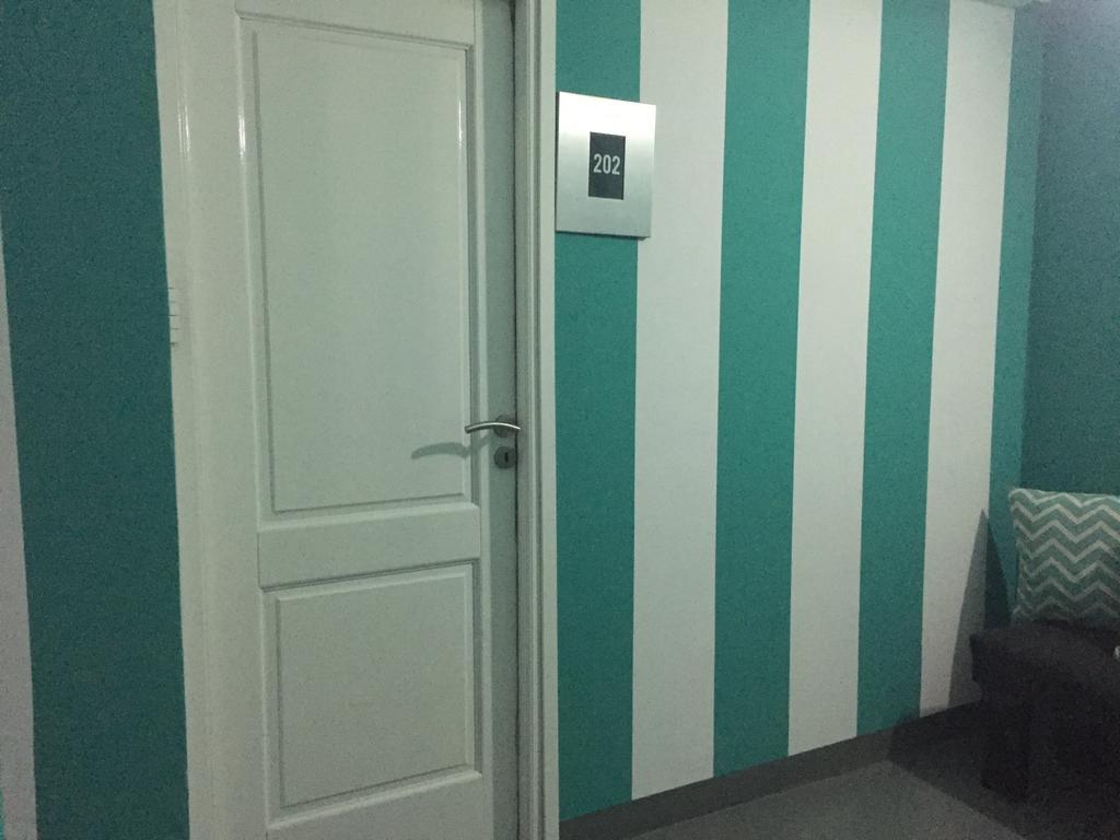 Defensa 821 Bed And Breakfast 布宜诺斯艾利斯 外观 照片