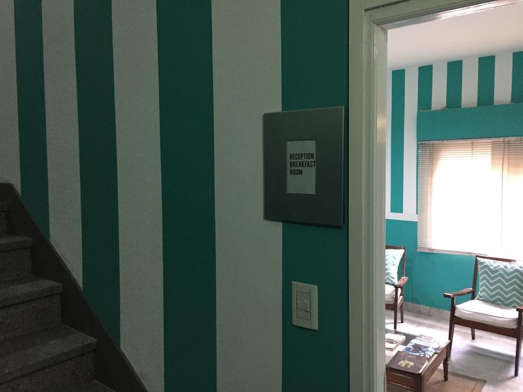 Defensa 821 Bed And Breakfast 布宜诺斯艾利斯 外观 照片